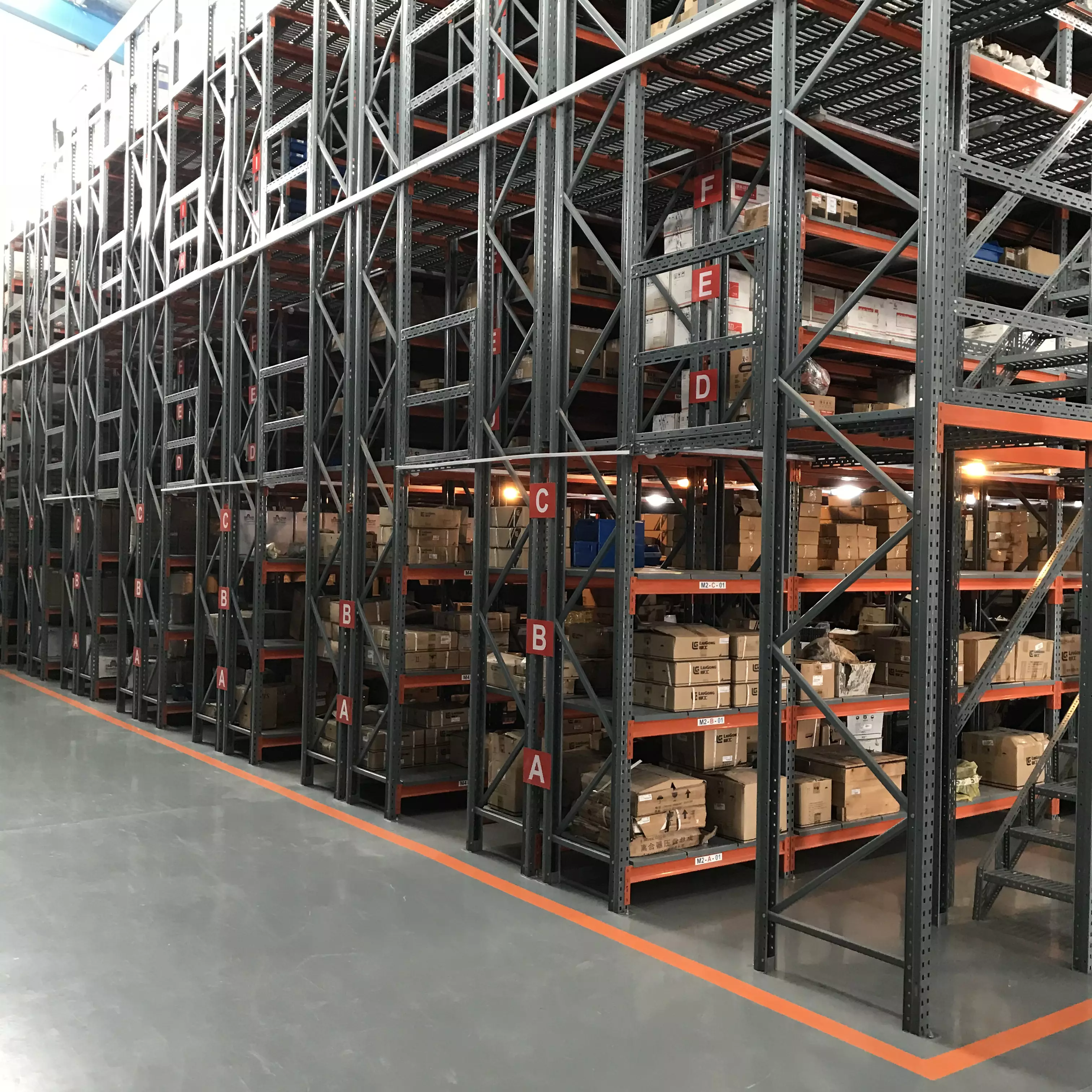 قفسه بندی پانل راک