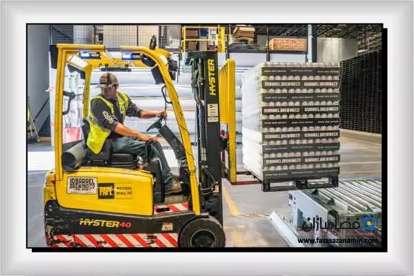 برخورد با لیفتراک﻿﻿ در انبار