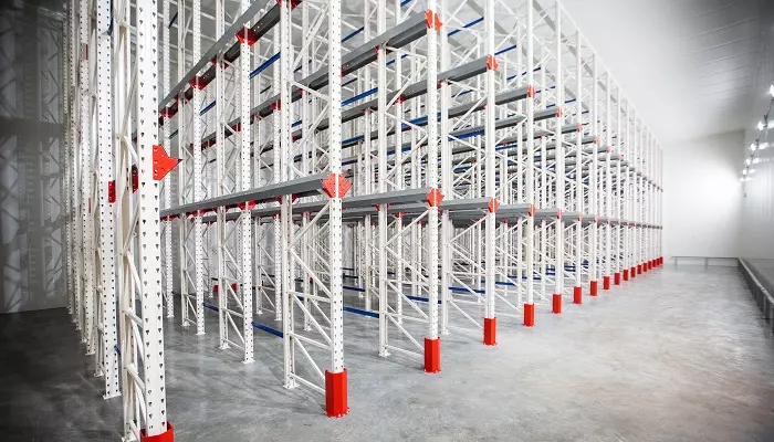 قفسه بندی درایواین راک