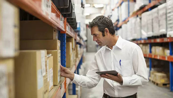 عملیات انبار و انبارداری چیست