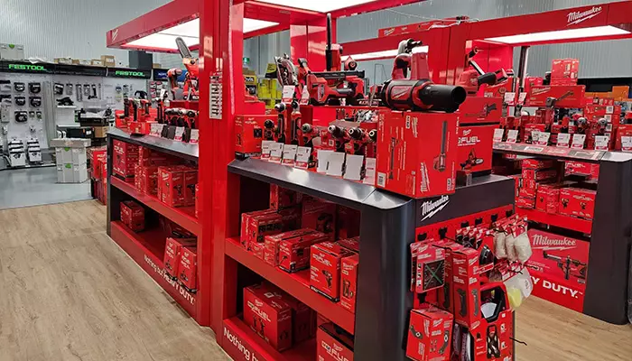 قفسه بندی مغازه ابزار فروشی